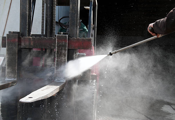 Best Playground Equipment Cleaning  in Severn, MD